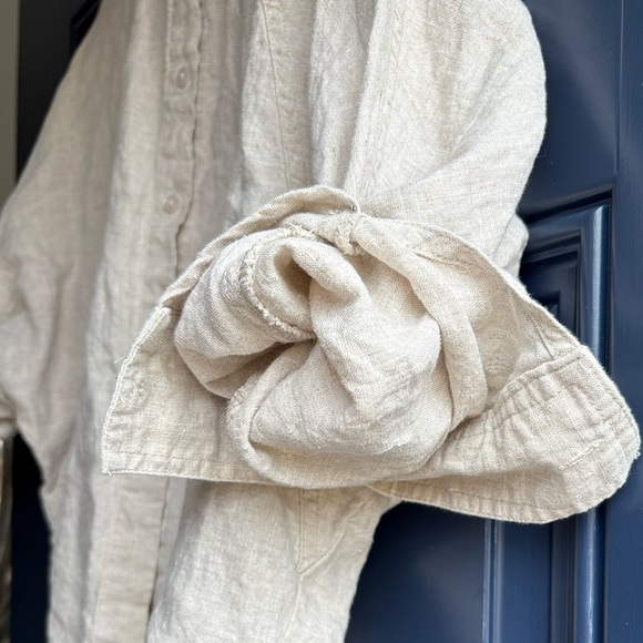 Mod Ref Cropped Linen Shirt - Picture 5 of 6